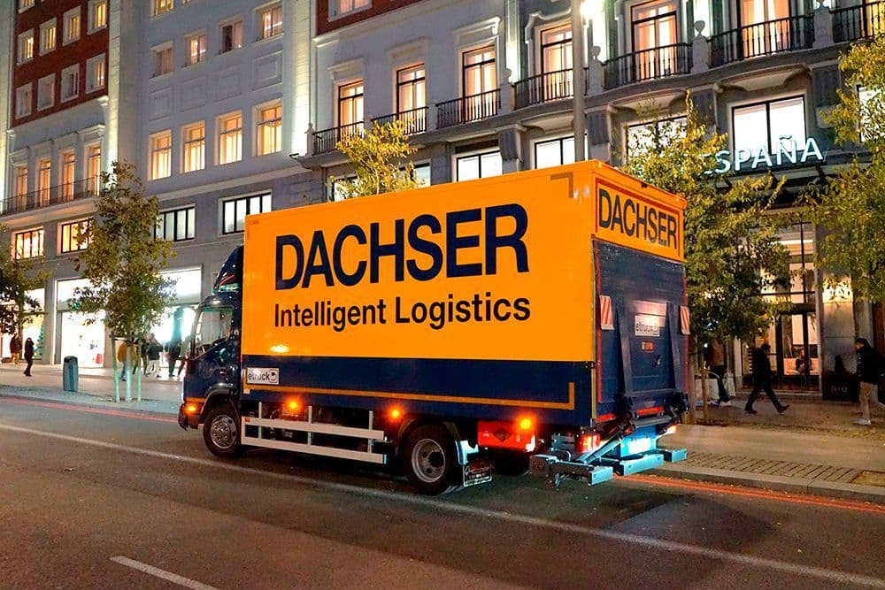 DACHSER incorpora 5 camiones eléctricos de 7,5t de JAC Motors Iberia para la distribución de última milla en Madrid